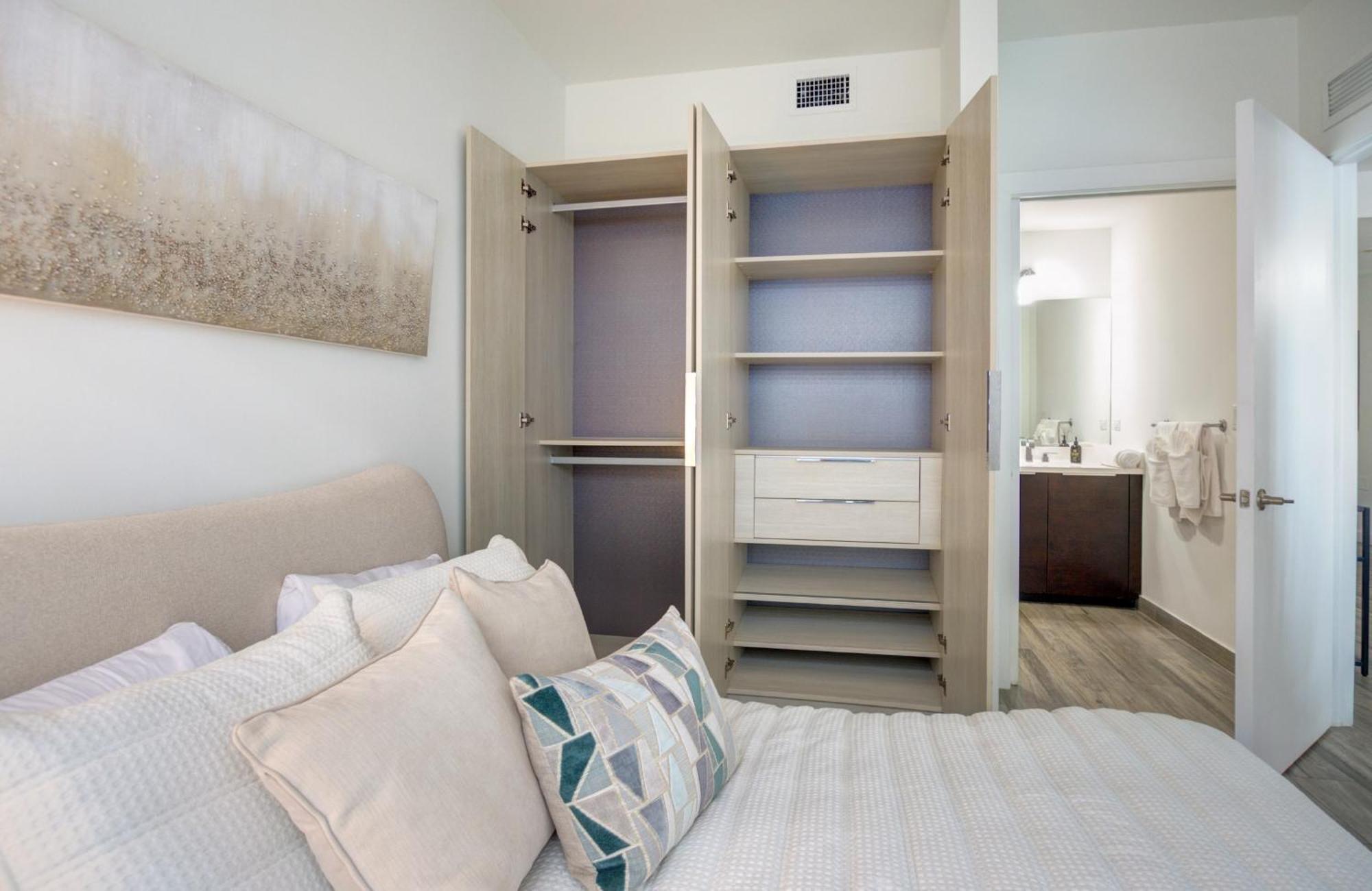 Appartamento Modern 3br Ph With Rooftop Plunge Pool In *