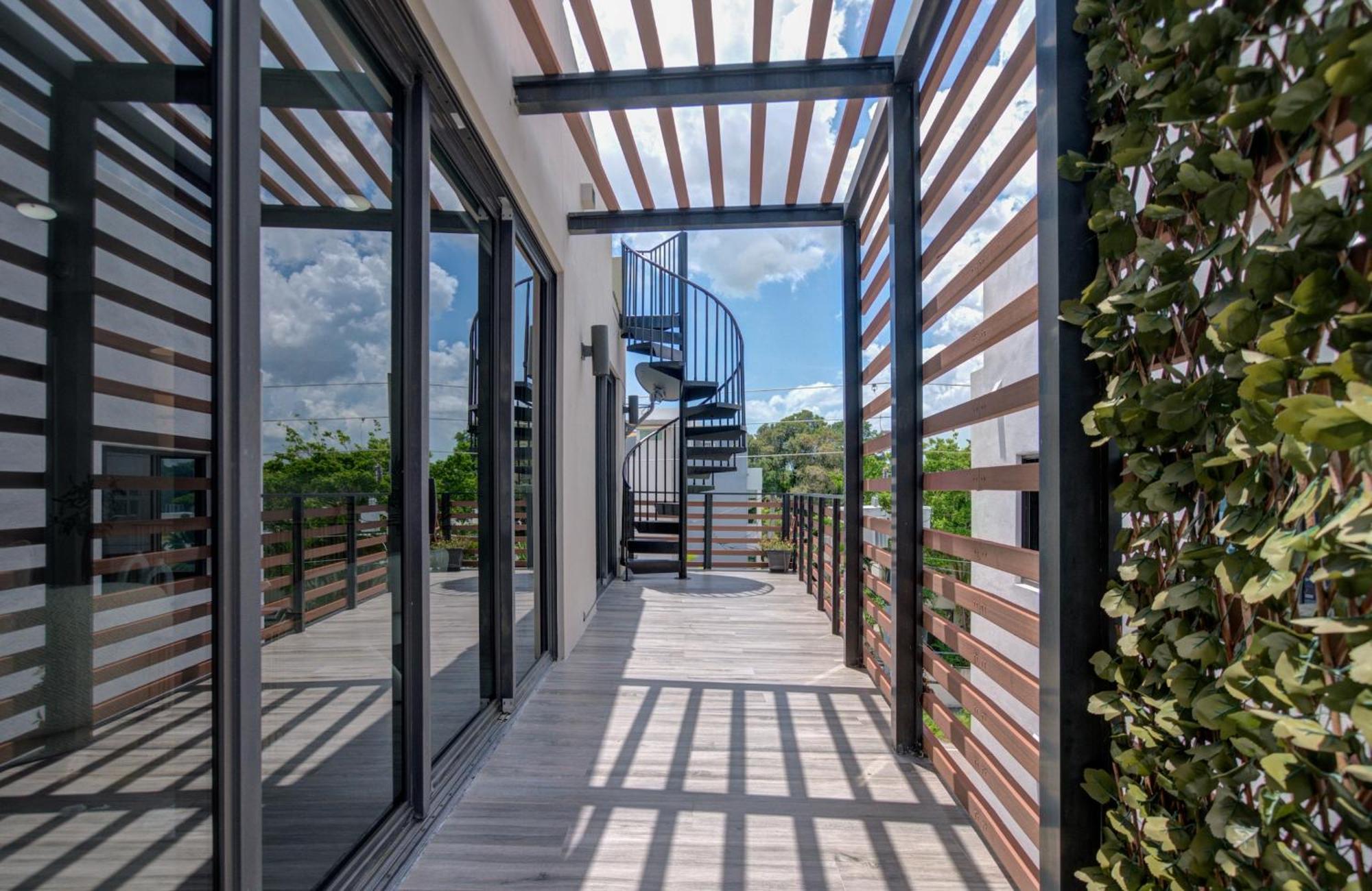 Appartamento Modern 3br Ph With Rooftop Plunge Pool In *
